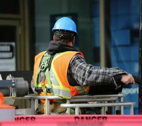 curb gutter and site concrete in the Bay Area